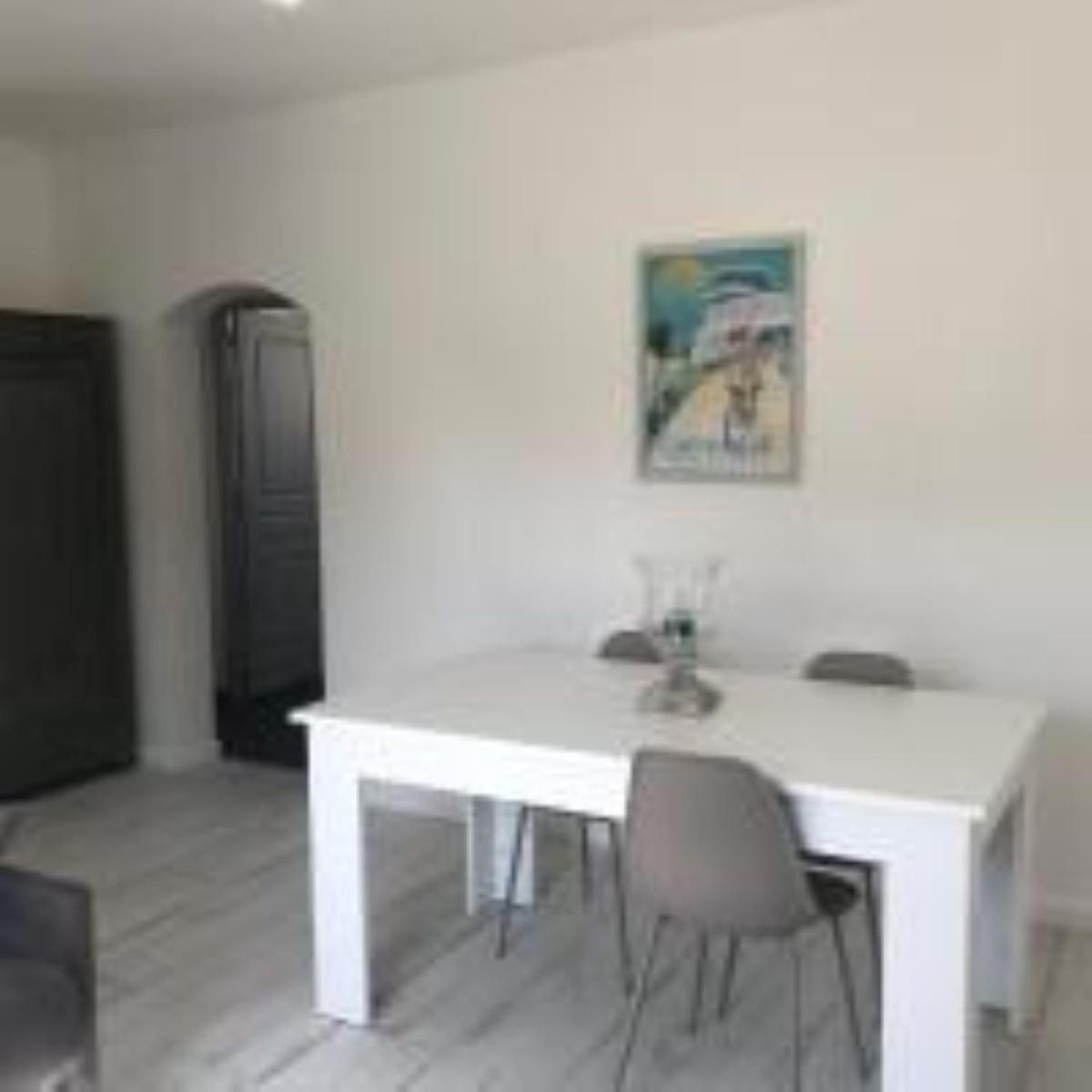 Maison Basalte Agde Exteriér fotografie